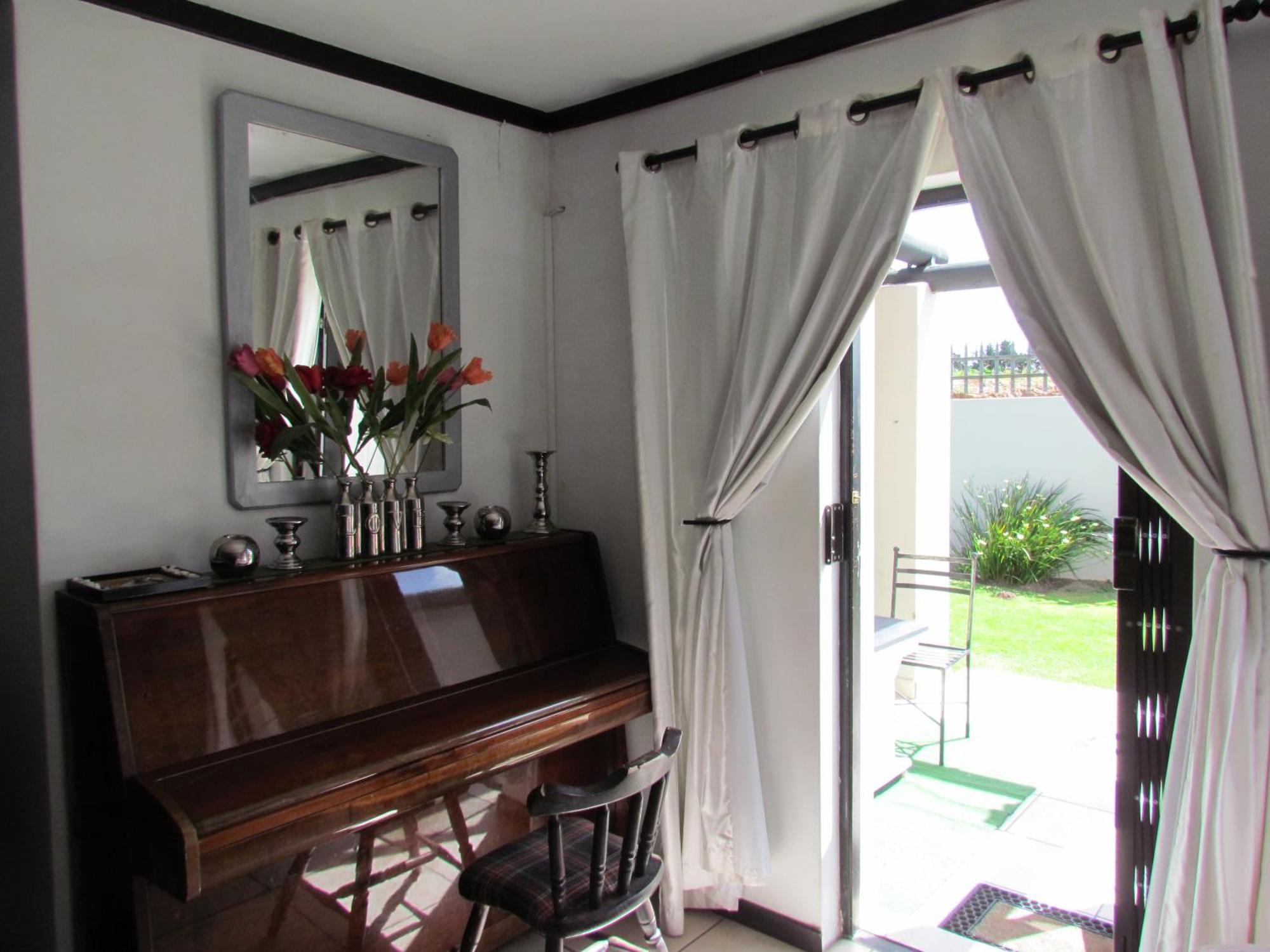 Santini Lace Self Catering Unit Plettenberg Bay Εξωτερικό φωτογραφία