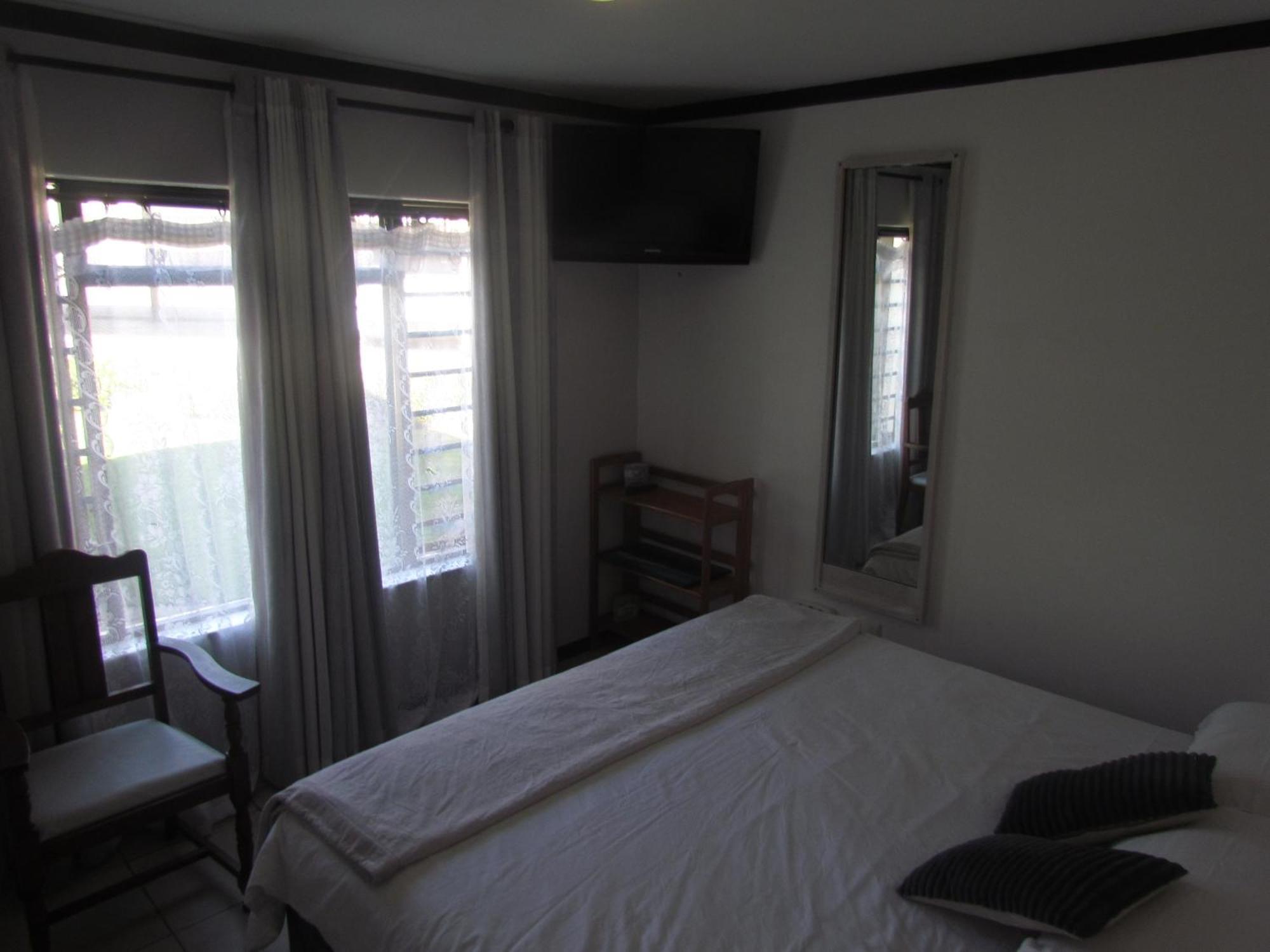 Santini Lace Self Catering Unit Plettenberg Bay Εξωτερικό φωτογραφία